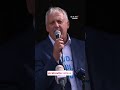 "Gledamo, kako nam lastno mesto postaja tuje."