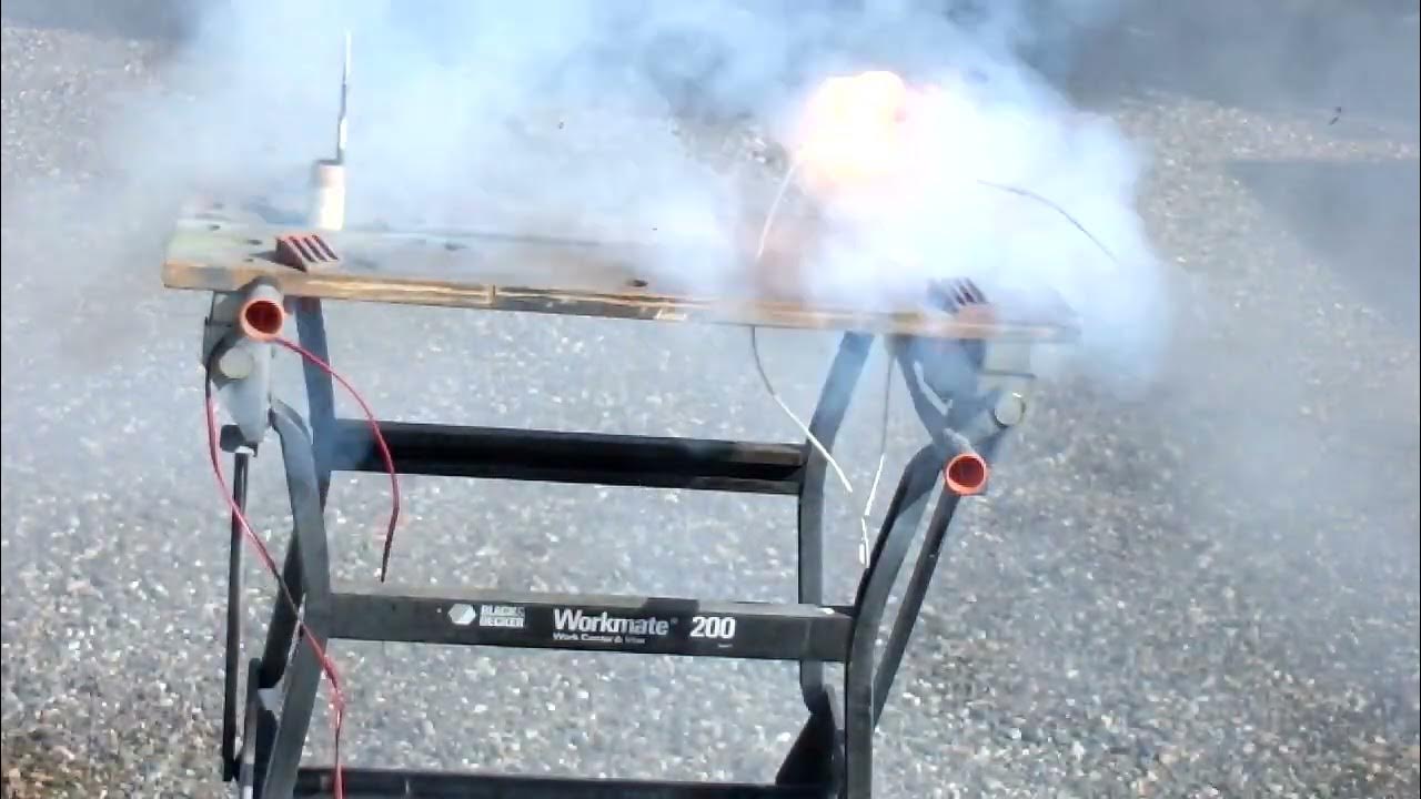 Igniting a 2nd Stage Model Rocket Motor Using a Visco Quick Fuse YouTube