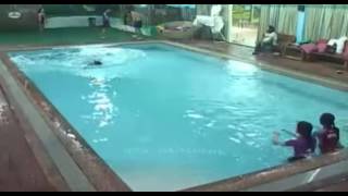 YongKiss first kiss in the pool
