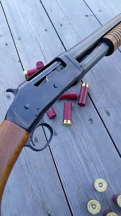 Pump-Action Shotgun - Winchester 1897