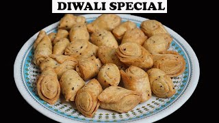 MATHAREE RECIPE Diwali Special Snacks || Santoshi Kitchen