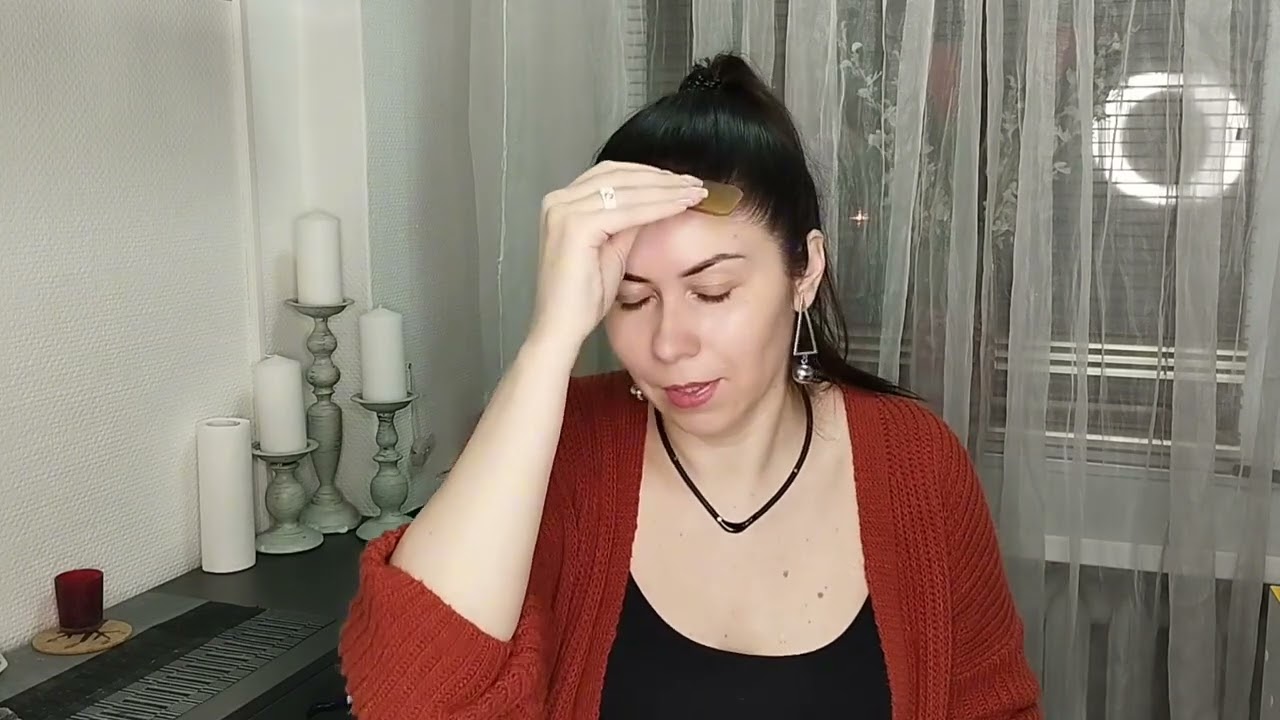 Расслабление лица, убираем носогубку. Тейпирование в стиле панч