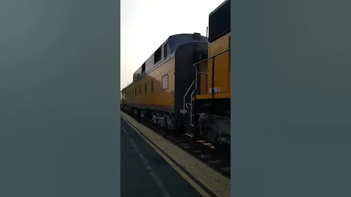 UP 4404 with Business Car Special, Rocklin, CA
