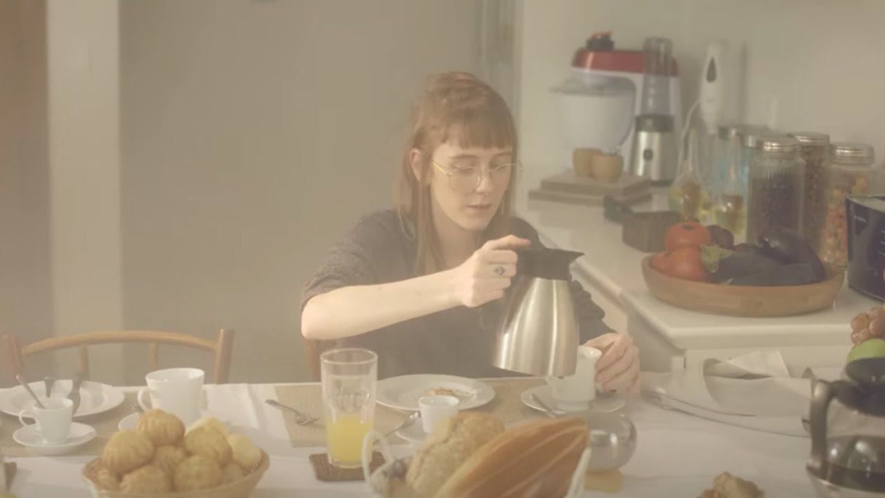 Chell - Não ache que é por mal (CLIPE OFICIAL)