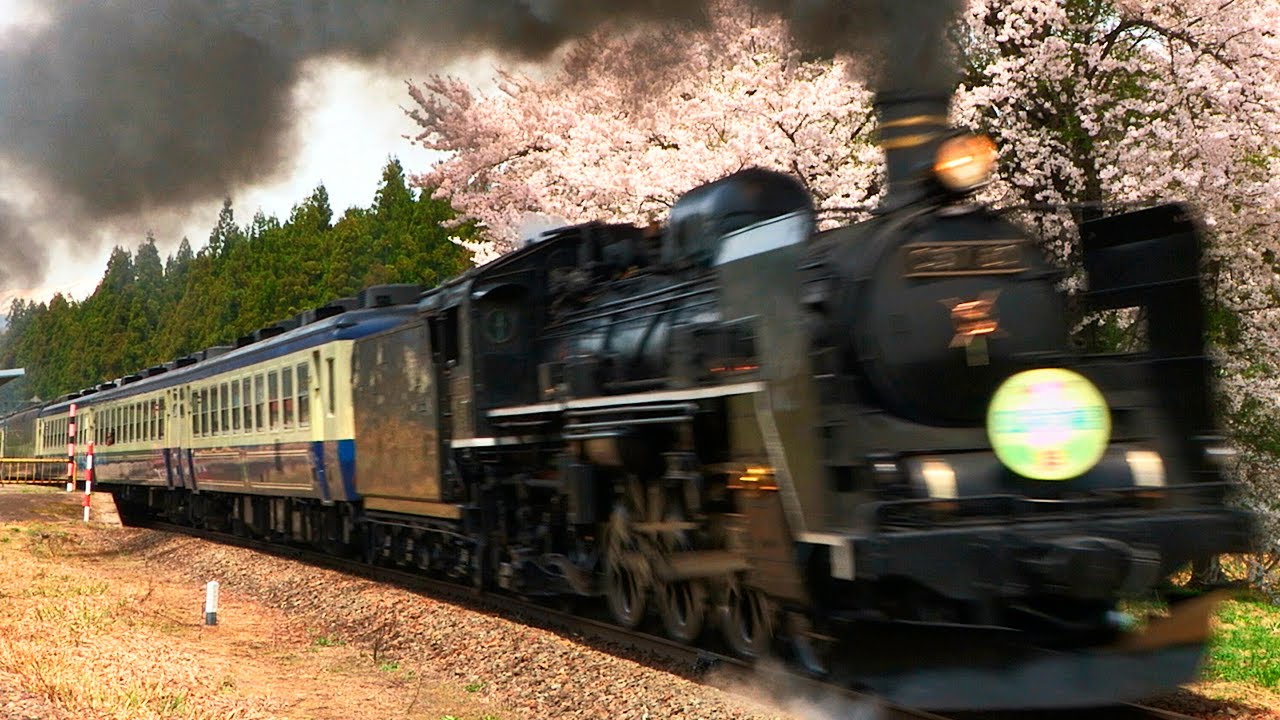SLばんえつ物語号ー桜咲く上野尻駅 - YouTube