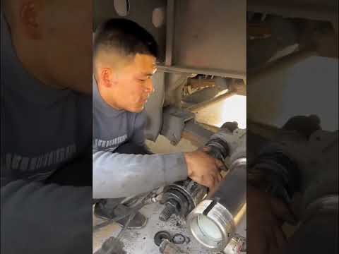 Video Bộ dụng cụ tháo lắp bạc đạn – moay-ơ – bạc lót cầu xe tải dùng thủy lực khí nén 40 tấn