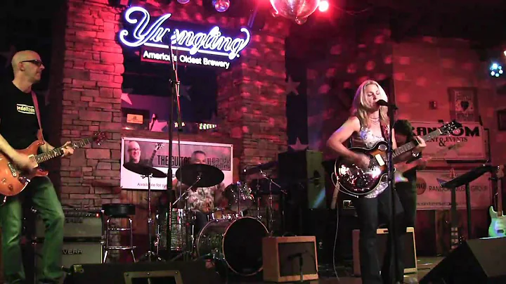 The Guitar Show ... live! Featuring Lauren Ellis &...