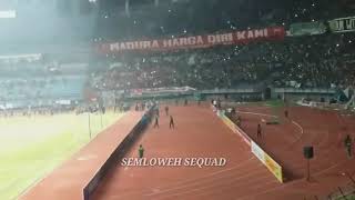 Nyanyian bonek rasis