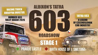 ALBIXONS Tatra 603 Roadshow - Etapa 1
🚗 1. ETAPA — Pražský hrad → Rodný dům Jaroslava Smetany
První etapa mění kulisy, ale drží směr.
Tatra 603 vyráží z místa, které symbolizuje českou historii, k místu, kde má tento příběh osobní kořeny.
Nejde o monumenty ani o vzdálenost.
Jde o kontinuitu — o cestu od obecného odkazu k tomu nejvlastnějšímu. K hodnotám, na kterých stojí značka i celý projekt.
📍 Pražský hrad → Rodný dům Jaroslava Smetany
Další úsek cesty. Tentokrát od veřejného symbolu k osobním kořenům. Nechyběla ani zastávka na renesančním zámku v Nižboru, která přirozeně zapadla do rytmu celé etapy.
👉 603. Každý kilometr má svůj význam.
Zájem o jízdu v legendární Tatře 603 byl tak velký, že se během dne vystřídali různí řidiči, navigátoři i členové posádky – každý chtěl být alespoň na chvíli součástí jejího příběhu.
Created by PLAVEC. Media https://www.plavecmedia.cz ALBIXONS Tatra 603 Roadshow - Etapa 1