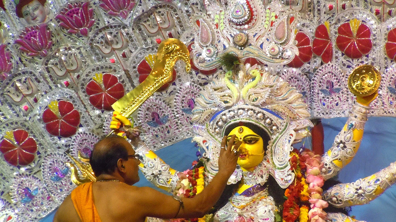 Sandhi Puja Durga Puja 2013