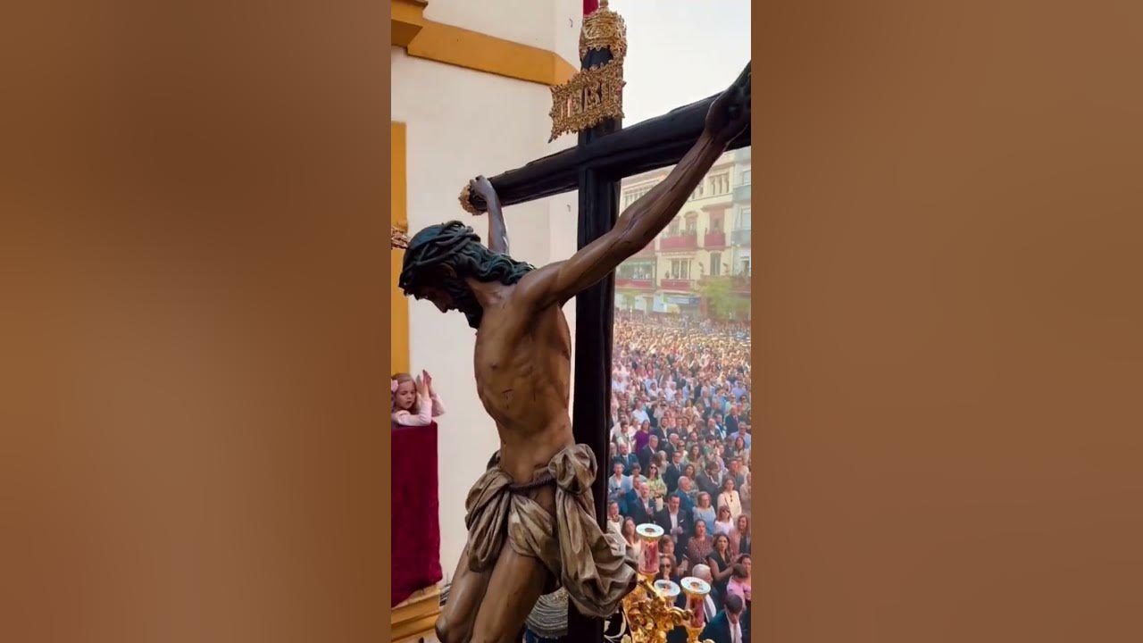 Cargo la cruz a cuestas 🙏#cristo #procesion #arte #viral_video #semanasanta