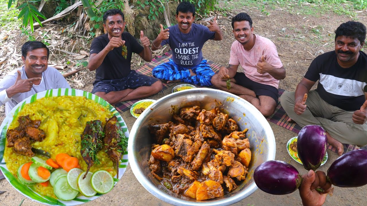 বর্ষায় গরম গরম খিচুড়ি বেগুন সুন্দরী সঙ্গে চিকেন কষা রান্না করে জমিয়ে খাওয়া | Khichuri Begun sundari