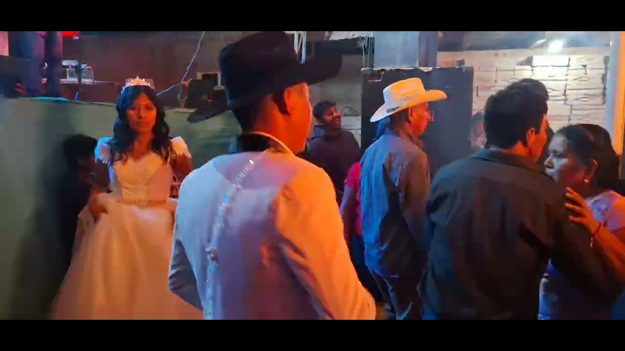 Quema De Un Vistoso Torito En La Boda De PEDRO Y SILVINA 💃🎇🐃