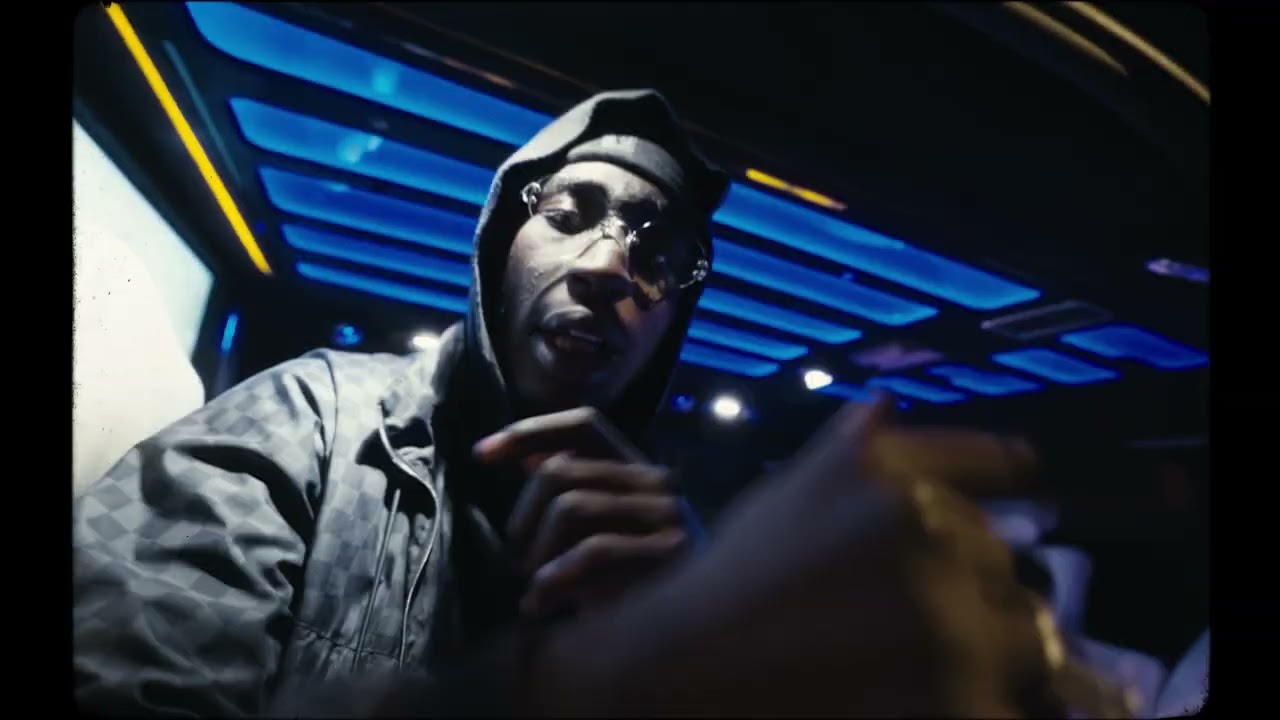 Guarda M.A.S Skunky - RORO su YouTube Guarda M.A.S Skunky - RORO su YouTube