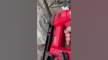 bắn đinh bê tông pin 18v makita