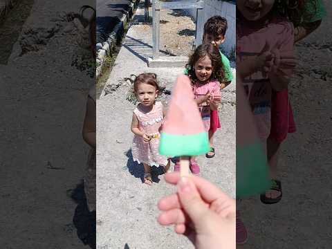 ايس كريم اي اي اكلوها كلا وما تركولي شي لولو ضربت غزل حموده غزل لولو LoLo Ghazal 