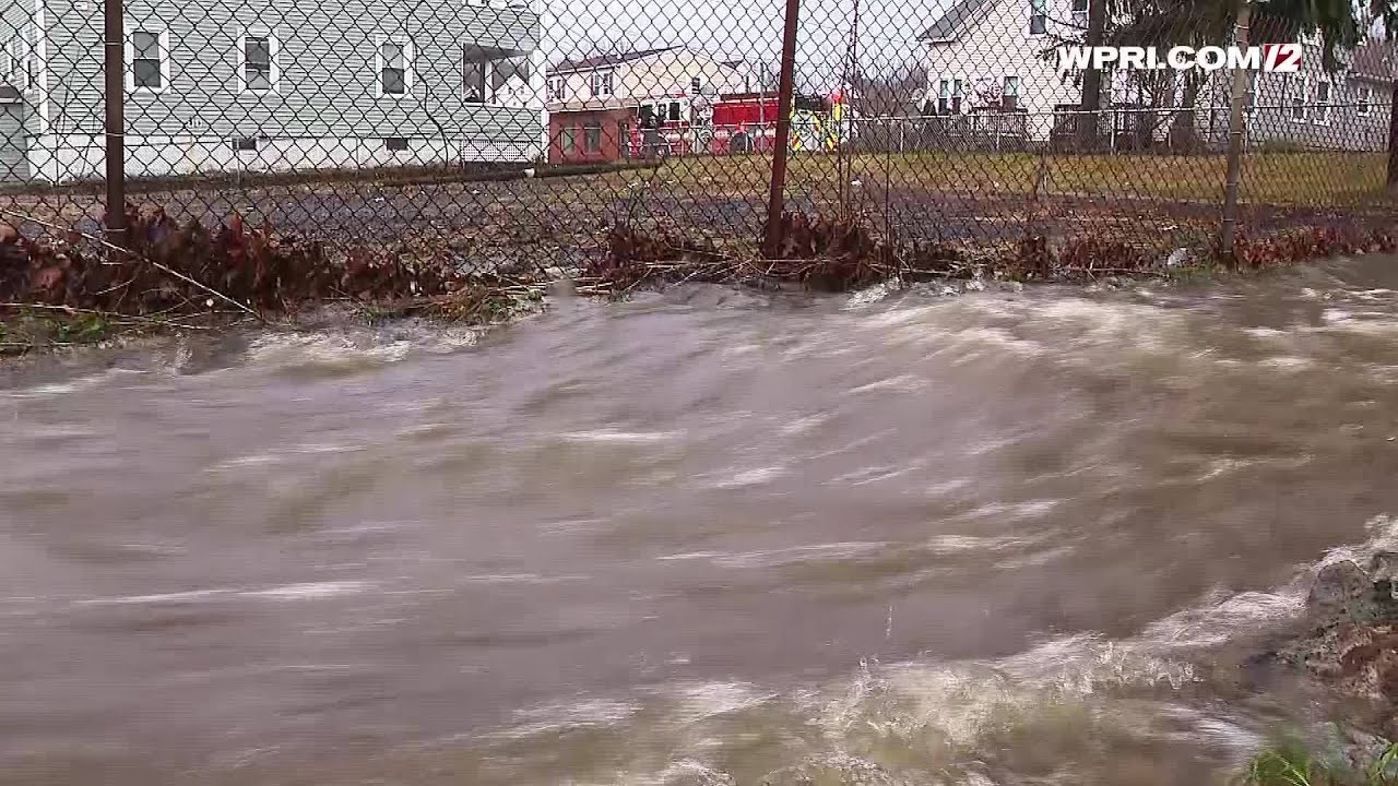 VIDEO NOW: Flooding cleanup continues in West Warwick - YouTube