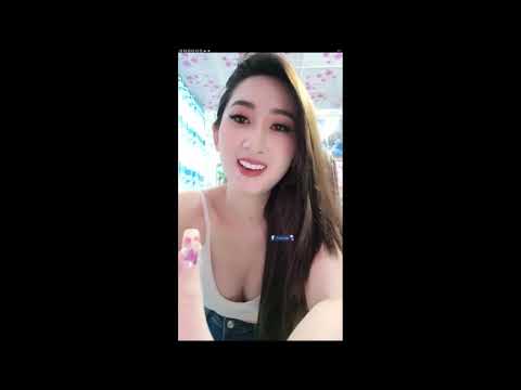 Bigo Live - Ái Ngọc Nhảy Sexy Và Thay Đồ Ngay Trên Stream