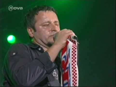 thompson iza devet sela