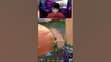 1 v 4 Overtime Clutch for the Win ! 😮‍💨 • #shorts #valorant