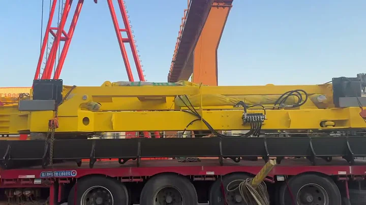 60t straddle carrier is about to be shipped.#straddlecarrier