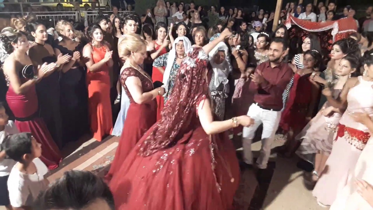 Ali & Hati (Wedding/Düğün)   haydi bütün eller havaya  SHOW GRUP Çaliyor oynamaya