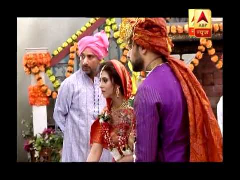 Mere Angne Mein Shivam gets married to Aarti