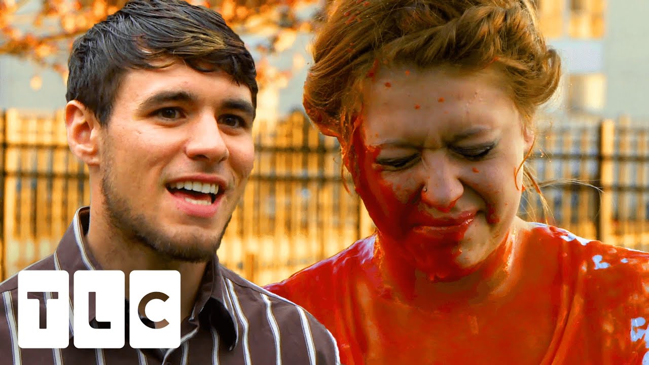 ⁣Gypsy Bride Has To Prove She's A Virgin To Her In-Laws | Gypsy Brides US