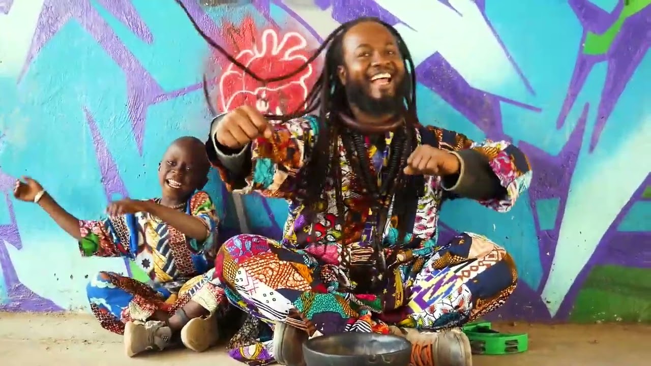 #Bouba tempo et le yeungou yeungel #Voici l'intégralité de mon premier clip intitulé Général Ndiour 