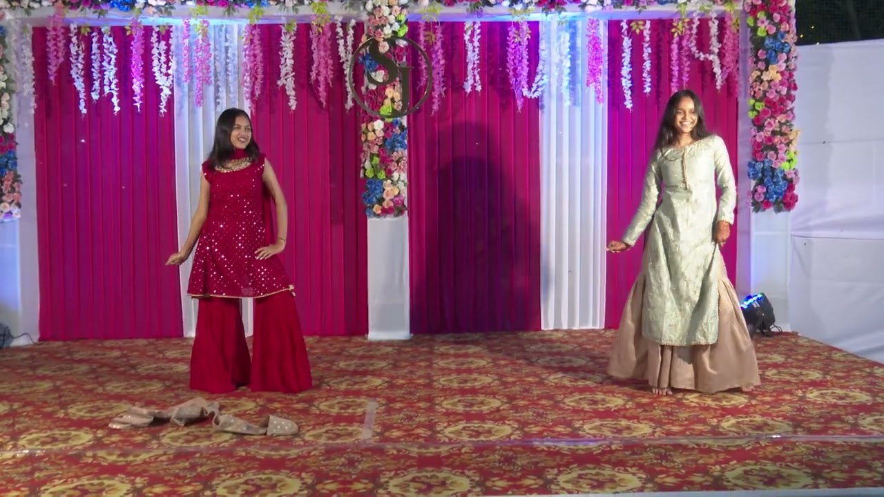 Rocking Sangeet Dance | Juilee X Sahil | Groom's Cousins | Gal Bang Gayi | Sauda Khara Khara