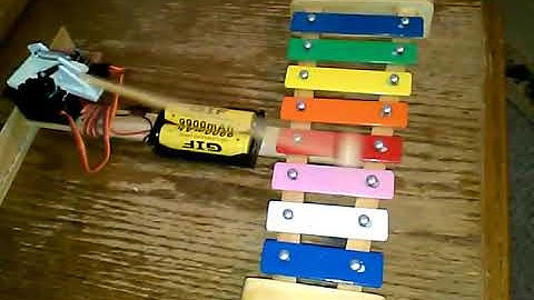 Robot Xylophone