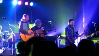 Cracker w/ Leftover Salmon - Waitin&#39; 4 U girl 12.30.11.AVI