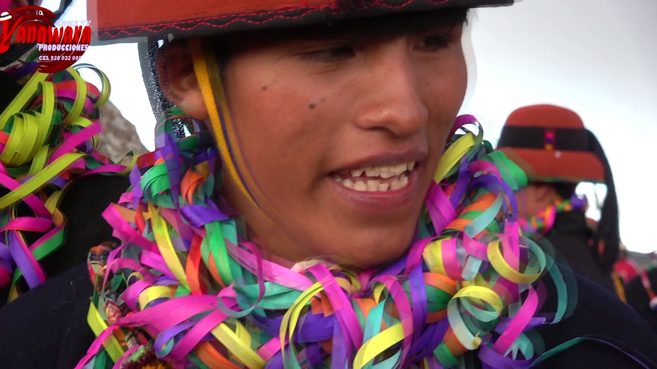 LOS AUTENTICOS CARNAVALEROS DE CHALLHUAHUACHO mayupi malvaschay vs yunka urpicha