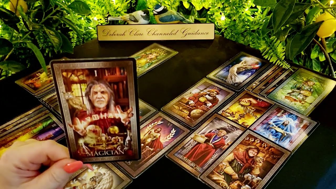 *TAURUS* March '24 - Is it love at first SIGHT?...or are they just a bit CRAZZYY!??!😏🖐😍