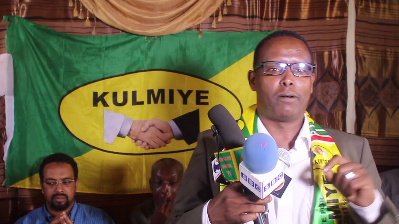 Agaasimaha W Dhaqanka & Daxiiska SL oo ka u Hambalyeeyey Dadka Gambadhe camera iphone 8 plus apk