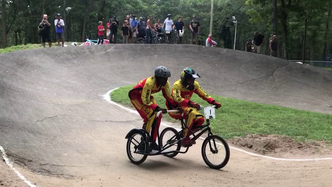 Cyclesquadmaniaccs at shoreham bmx track on side hacks YouTube