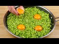 Eier zum Brokkoli geben! Schnelles Frühstück! Einfaches, schnelles Frühstück!