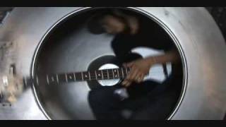 PICKING UP THE PIECES - ME TORCI EL TOBILLO-CLIP