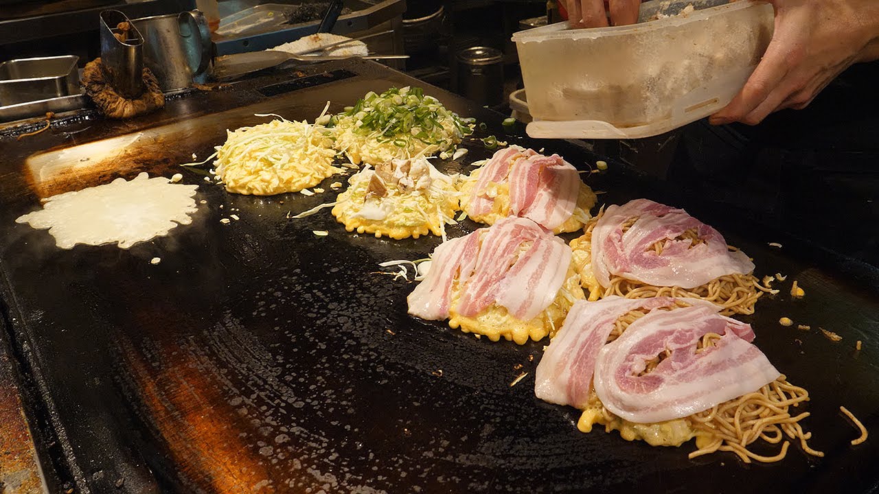 ⁣오코노미야끼, 야끼소바 달인의 기술! 50년째 영업중 / Yakisoba, Okonomiyaki Cooking Skill - japanese street food