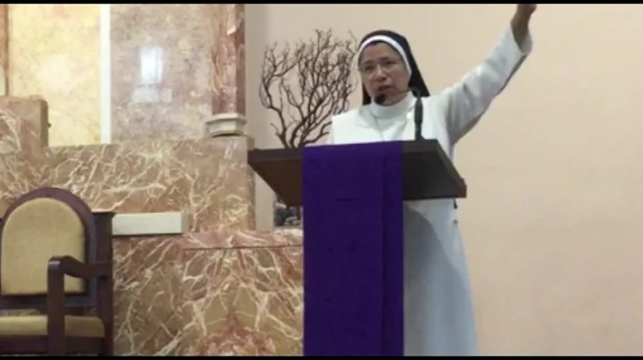 Finding Hope in the Way of the Cross- M.Jeanette T...