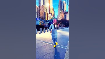 If Dr Strange wore jumpsuits #loop #vfx #dance #happykelli #drstrange