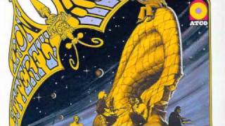 Watch Iron Butterfly Look For The Sun video