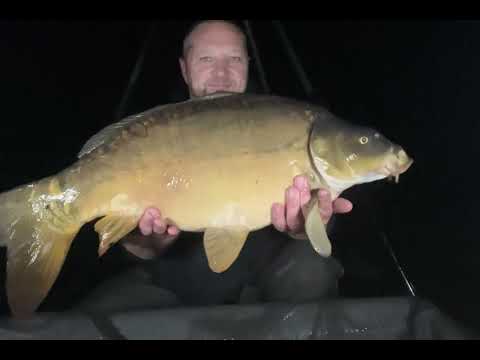 Pêche comme un écureuil et prend des carpes by Carpecanal