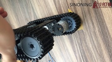 2.4G remote control  aluminum alloy tank robot