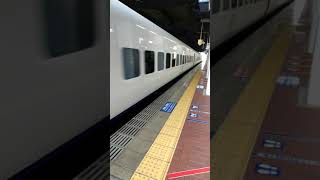 885系博多駅発車