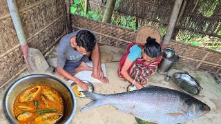 River Ilish Fish Shorshe Curry & Green Shak vaji Cooking And Eating Country Side Mother And Son 