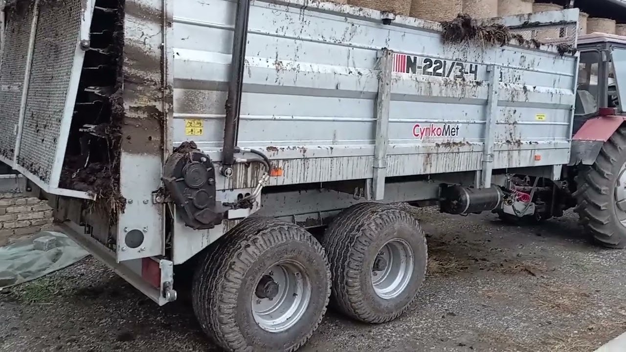 Traktorska automatska prikolica za odvoz i izbacivanje stajnjaka #traktor