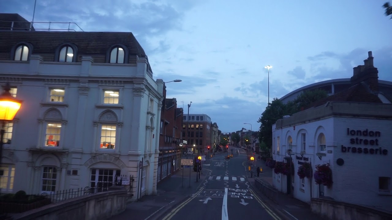 Vlog of the 21 bus route in Reading town-nightfall3