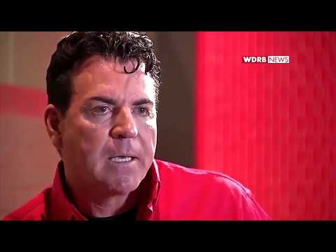 papa-john's-interview-went-very-wrong.