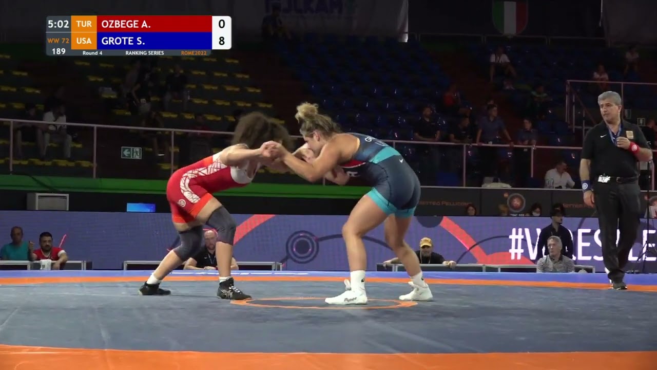 Round 4 WW - 72 kg: A. OZBEGE (TUR) v. S. GROTE (USA)